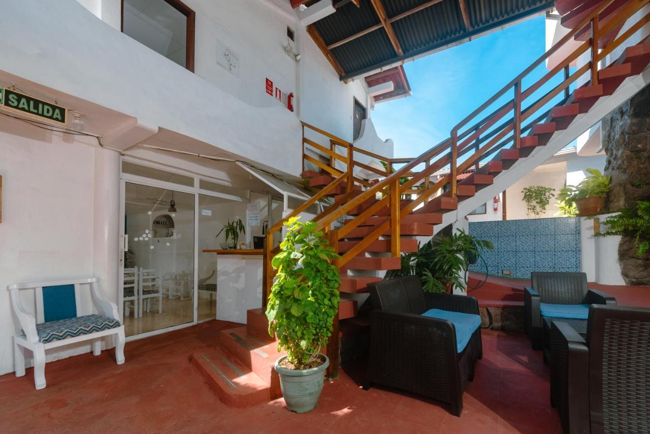 Hostal North Seymour Puerto Ayora  Exteriér fotografie