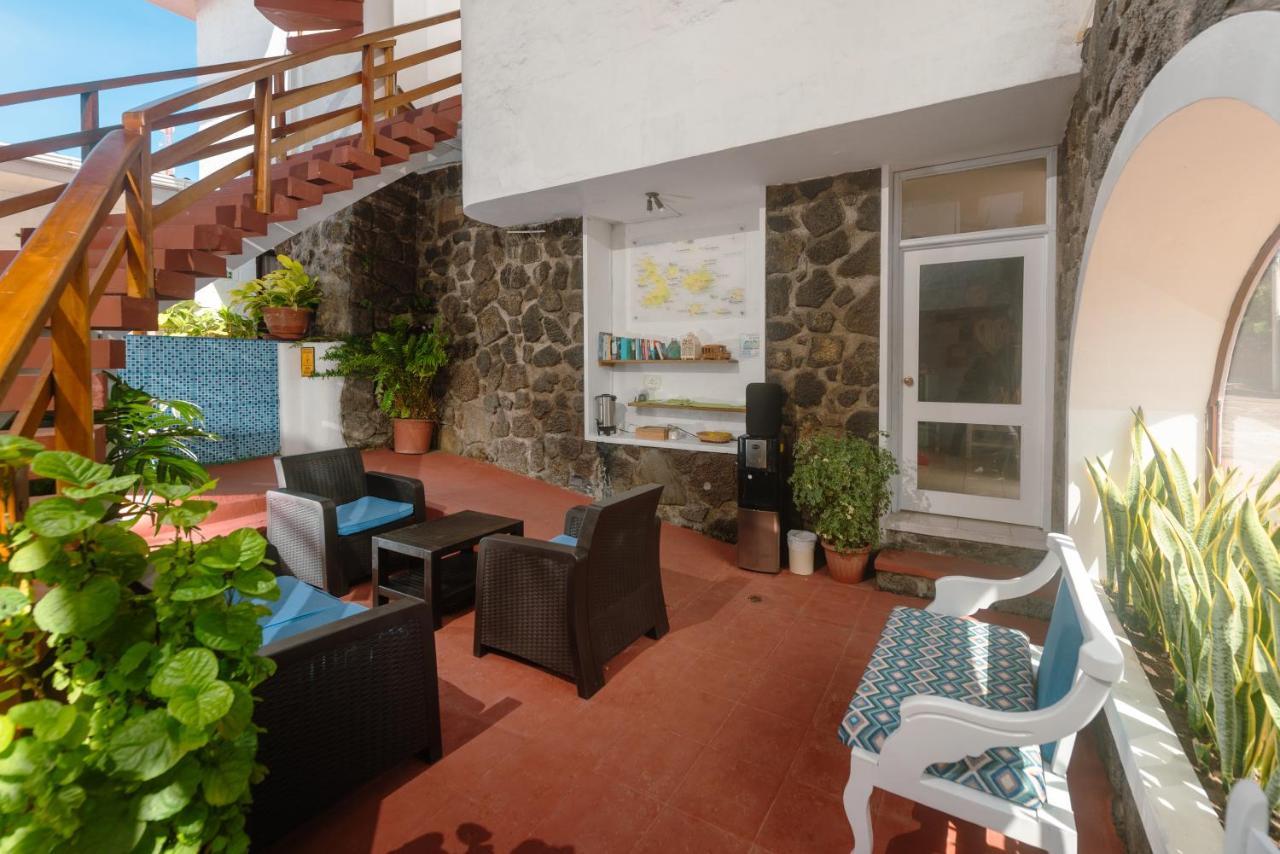 Hostal North Seymour Puerto Ayora  Exteriér fotografie