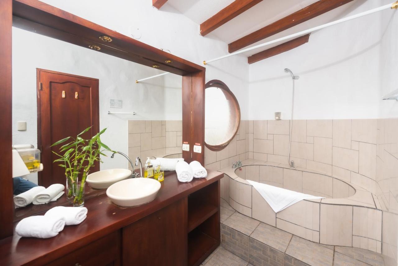 Hostal North Seymour Puerto Ayora  Exteriér fotografie
