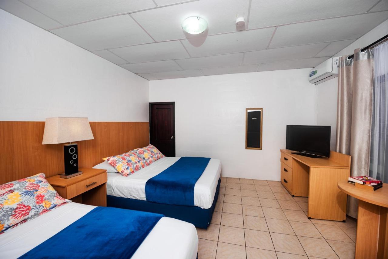 Hostal North Seymour Puerto Ayora  Exteriér fotografie