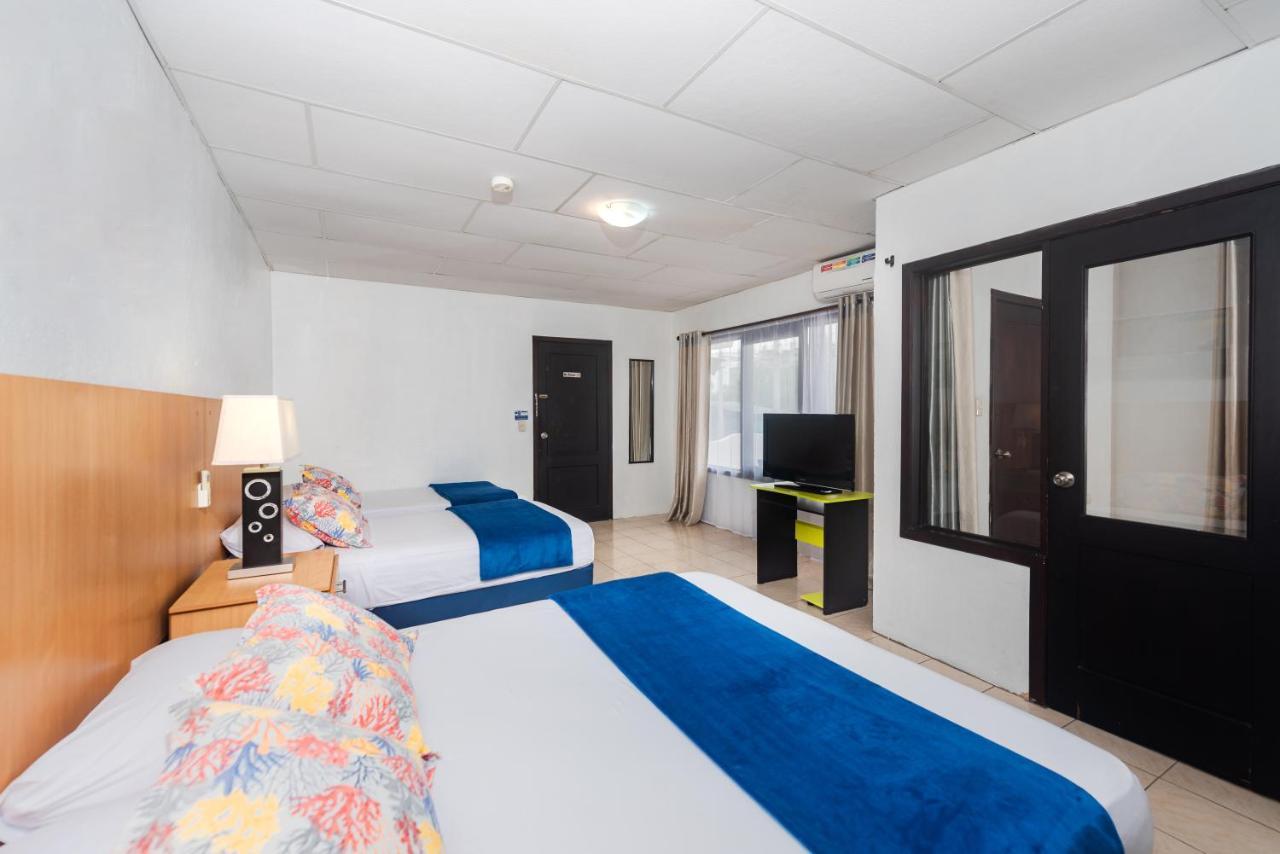 Hostal North Seymour Puerto Ayora  Exteriér fotografie