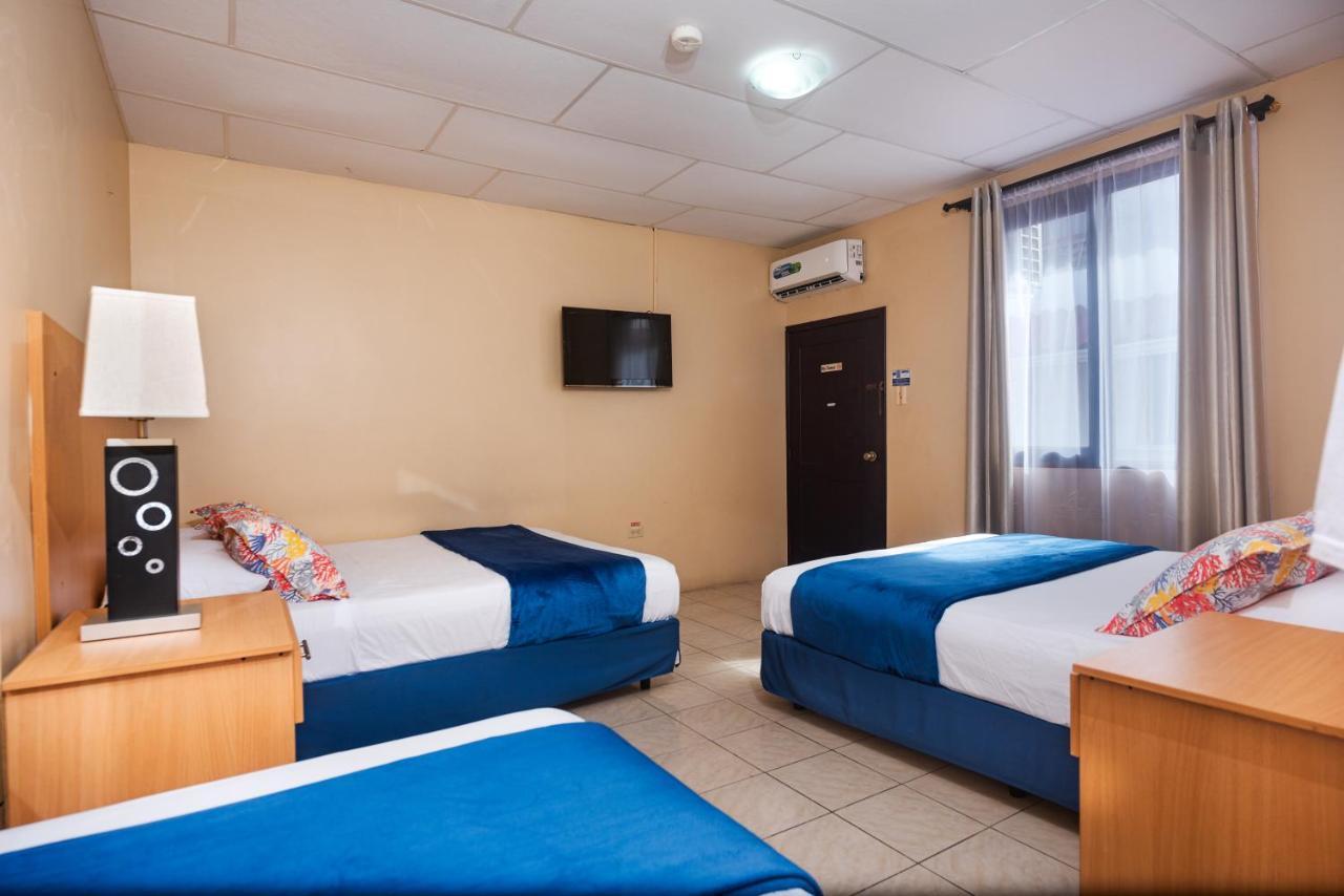 Hostal North Seymour Puerto Ayora  Exteriér fotografie